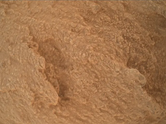 Sol 3839: Mars Hand Lens Imager (MAHLI)