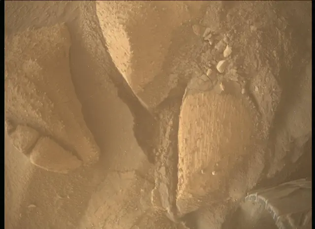 Sol 3839: Mars Descent Imager (MARDI)