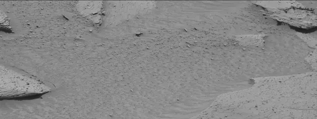 Sol 3841: Mast Camera (Mastcam)