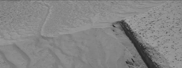 Sol 3841: Mast Camera (Mastcam)