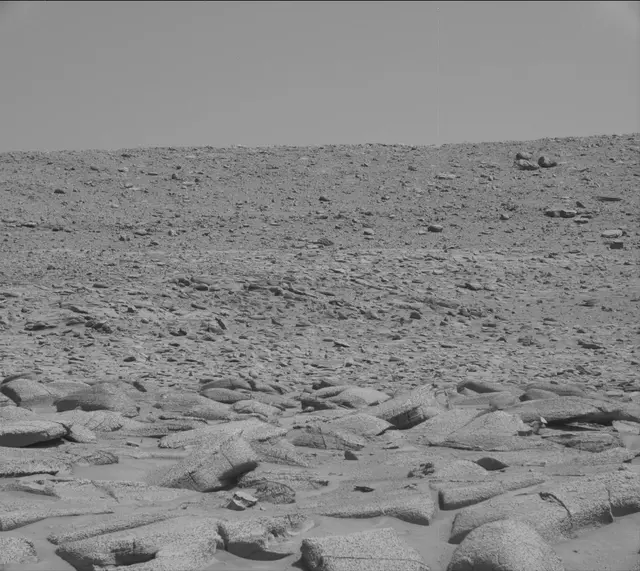 Sol 3843: Mast Camera (Mastcam)