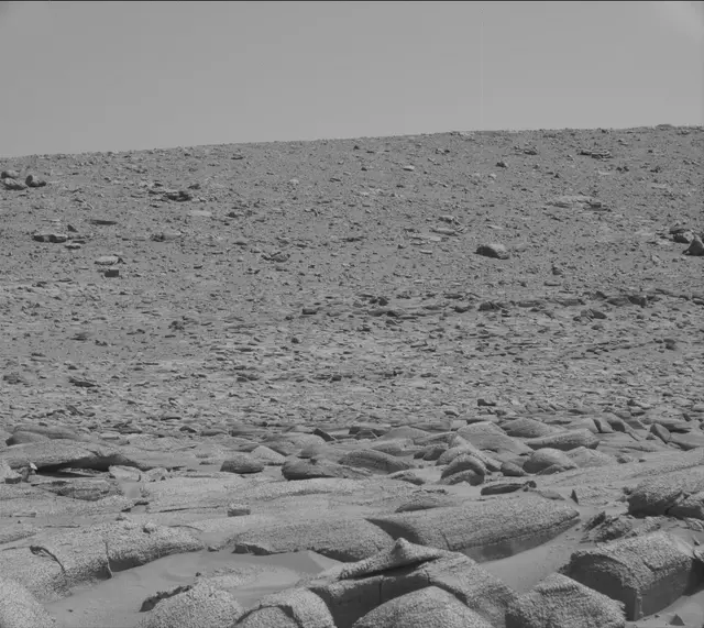 Sol 3843: Mast Camera (Mastcam)