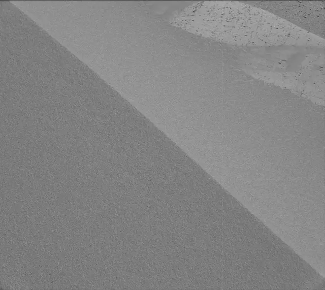Sol 3843: Mast Camera (Mastcam)