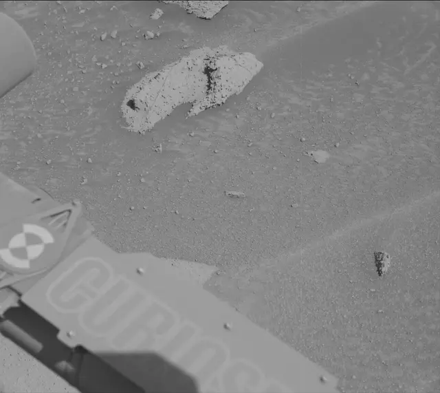 Sol 3843: Mast Camera (Mastcam)