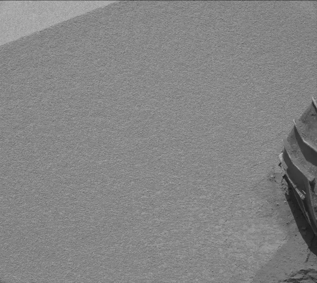 Sol 3843: Mast Camera (Mastcam)