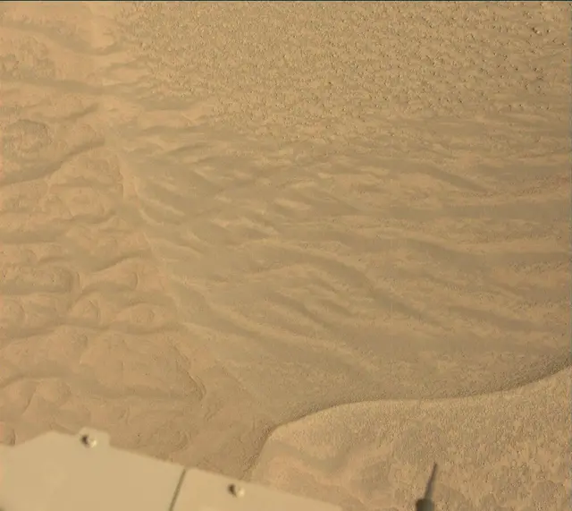 Sol 3843: Mast Camera (Mastcam)