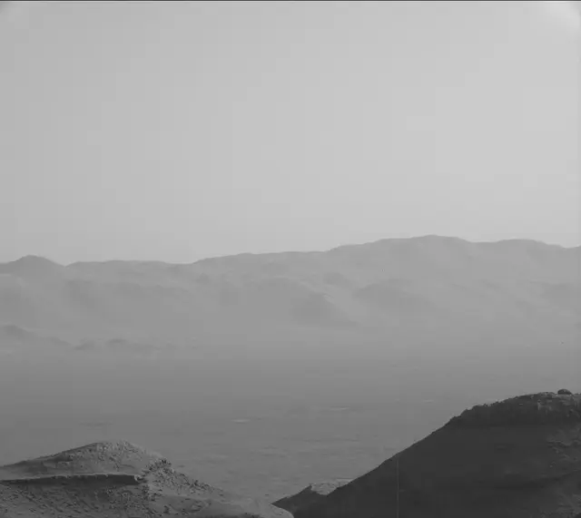 Sol 3844: Mast Camera (Mastcam)