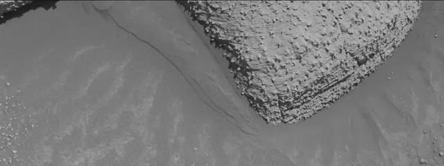 Sol 3845: Mast Camera (Mastcam)