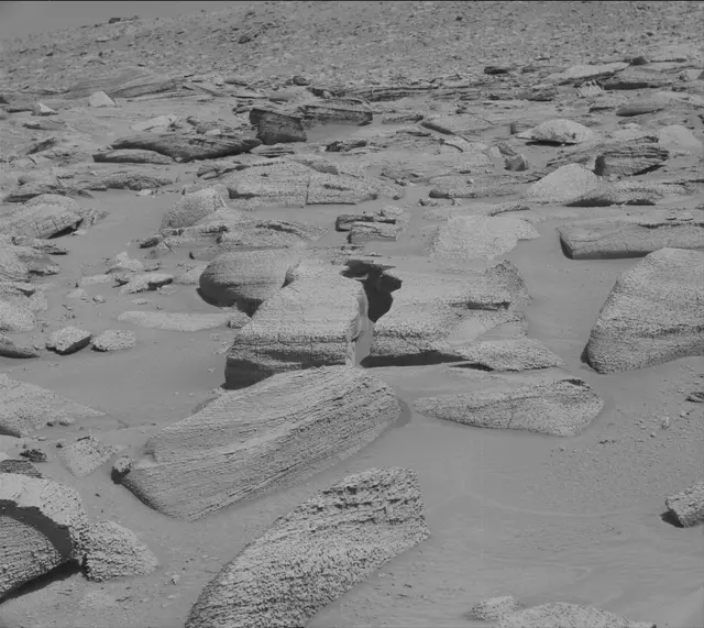 Sol 3845: Mast Camera (Mastcam)