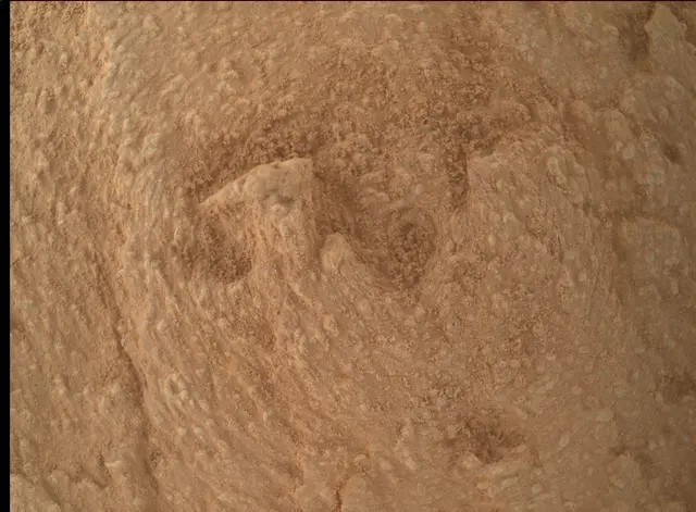Sol 3845: Mars Hand Lens Imager (MAHLI)