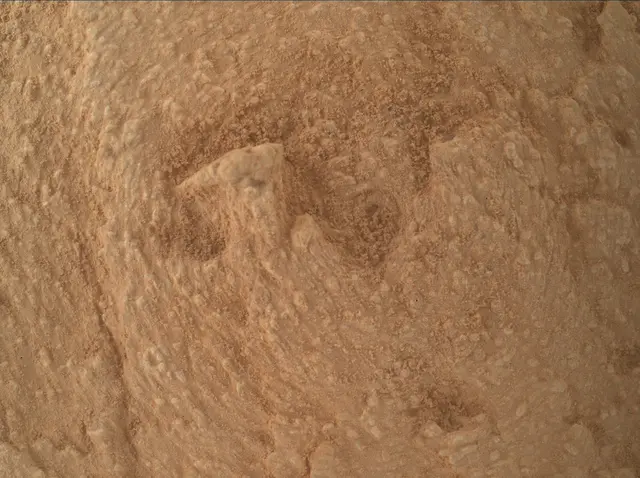 Sol 3845: Mars Hand Lens Imager (MAHLI)