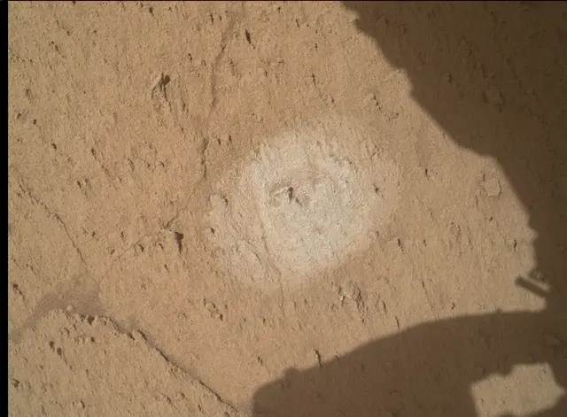 Sol 3845: Mars Hand Lens Imager (MAHLI)