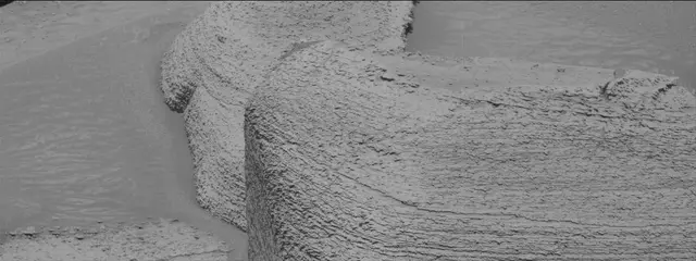 Sol 3846: Mast Camera (Mastcam)