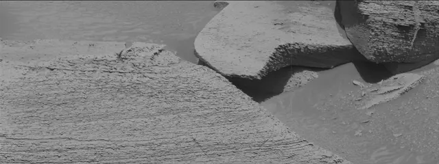 Sol 3846: Mast Camera (Mastcam)