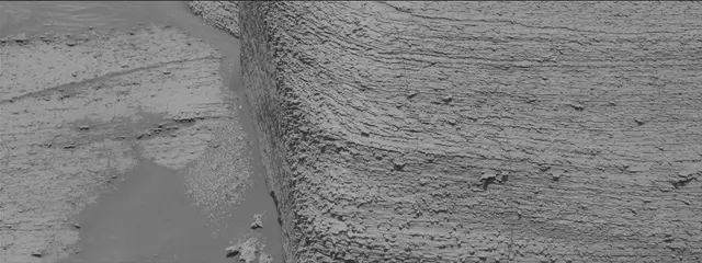 Sol 3846: Mast Camera (Mastcam)