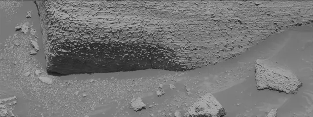 Sol 3846: Mast Camera (Mastcam)
