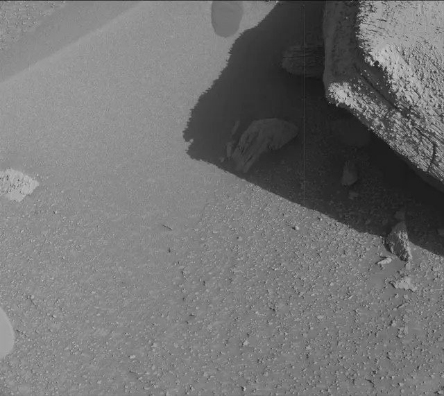 Sol 3846: Mast Camera (Mastcam)