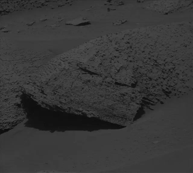 Sol 3846: Mast Camera (Mastcam)