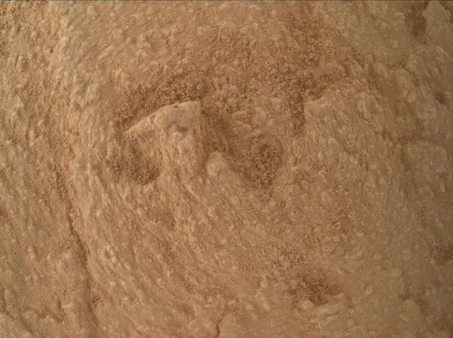 Sol 3846: Mars Hand Lens Imager (MAHLI)