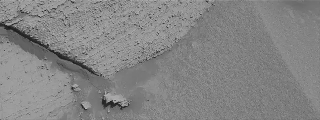 Sol 3848: Mast Camera (Mastcam)