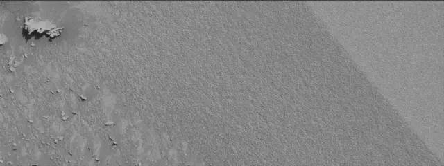 Sol 3848: Mast Camera (Mastcam)