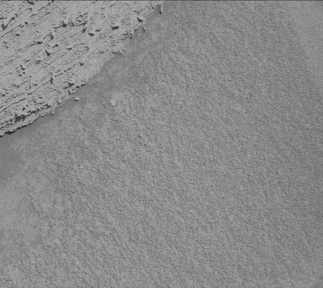 Sol 3848: Mast Camera (Mastcam)