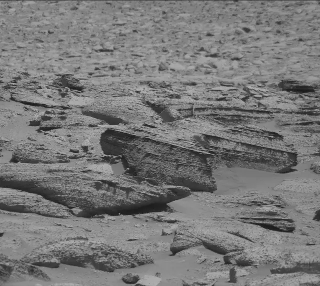 Sol 3848: Mast Camera (Mastcam)