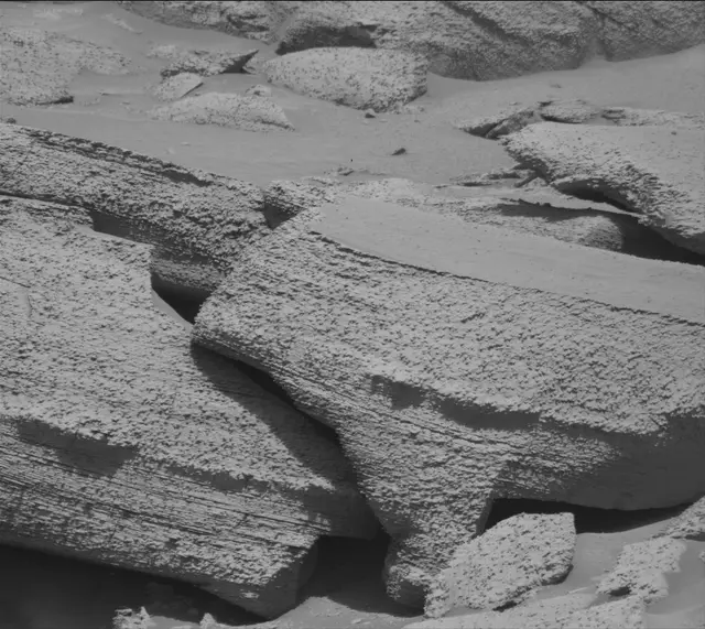 Sol 3848: Mast Camera (Mastcam)