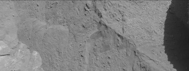 Sol 3851: Mast Camera (Mastcam)