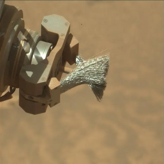 Sol 3851: Mast Camera (Mastcam)