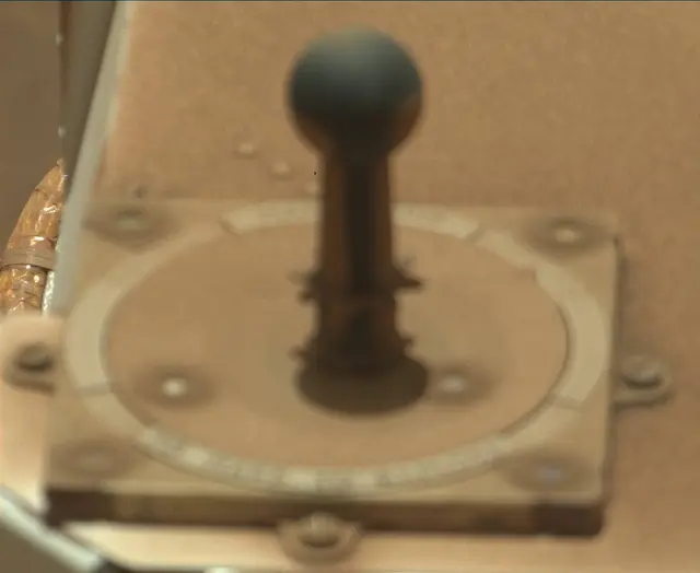 Sol 3851: Mast Camera (Mastcam)
