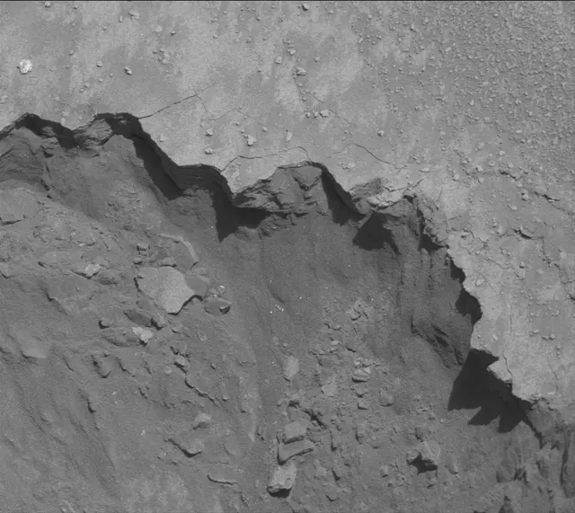 Sol 3851: Mast Camera (Mastcam)