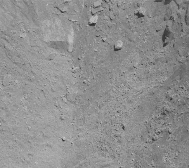 Sol 3851: Mast Camera (Mastcam)