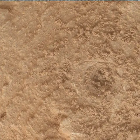 Sol 3851: Mars Hand Lens Imager (MAHLI)