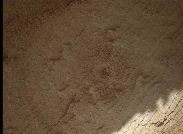 Sol 3851: Mars Hand Lens Imager (MAHLI)