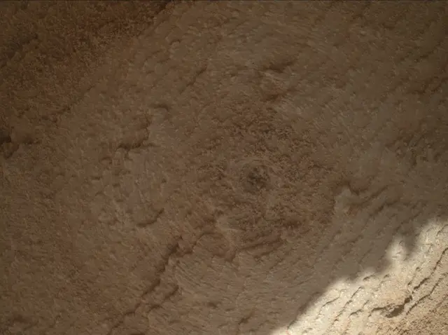 Sol 3851: Mars Hand Lens Imager (MAHLI)