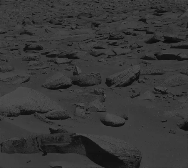 Sol 3853: Mast Camera (Mastcam)