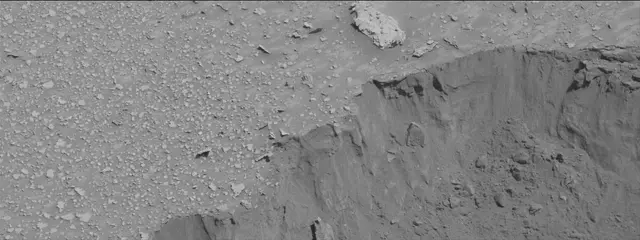 Sol 3853: Mast Camera (Mastcam)