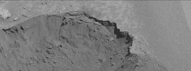 Sol 3853: Mast Camera (Mastcam)