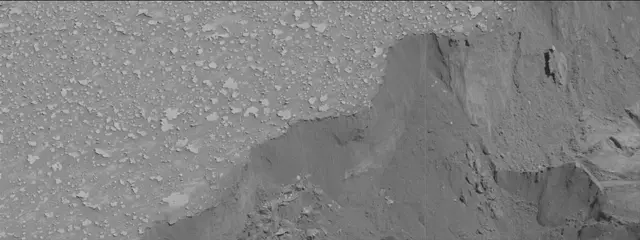 Sol 3853: Mast Camera (Mastcam)