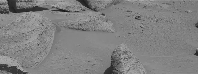 Sol 3853: Mast Camera (Mastcam)