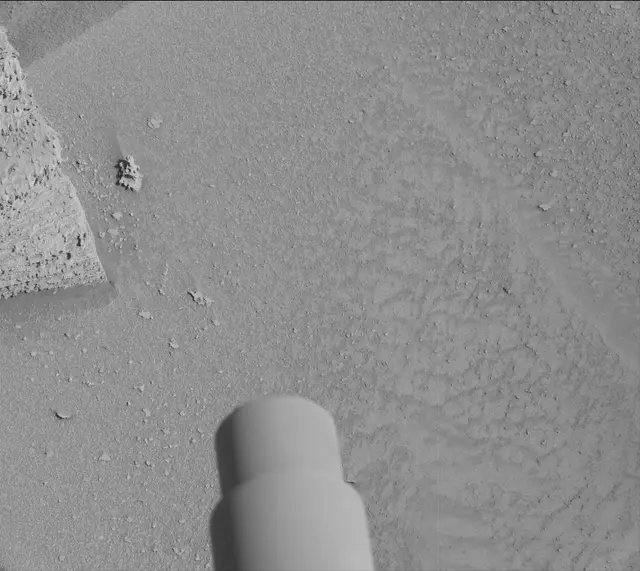 Sol 3853: Mast Camera (Mastcam)