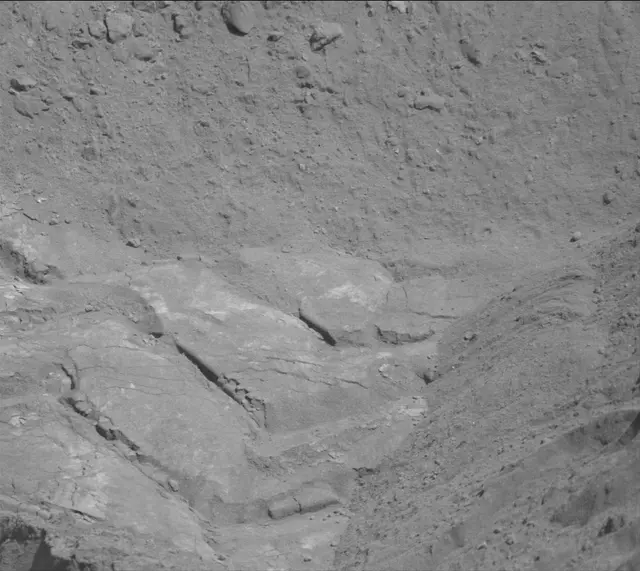 Sol 3853: Mast Camera (Mastcam)