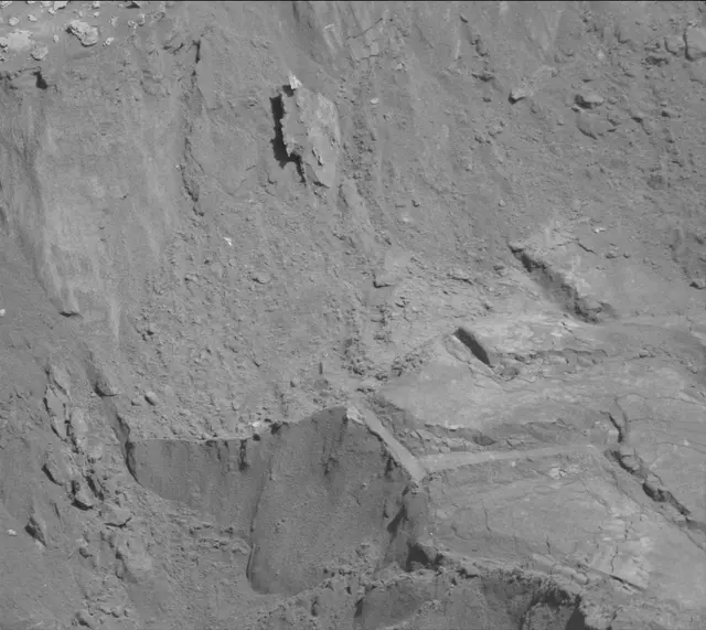 Sol 3853: Mast Camera (Mastcam)