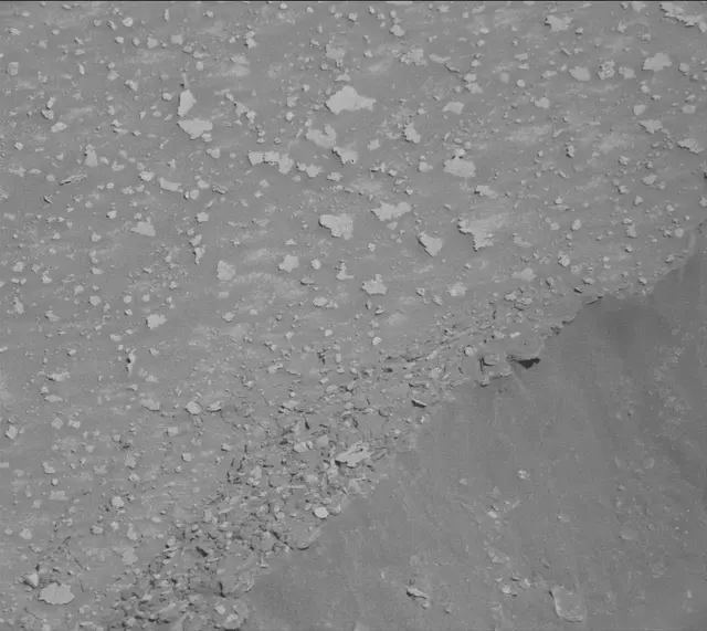 Sol 3853: Mast Camera (Mastcam)