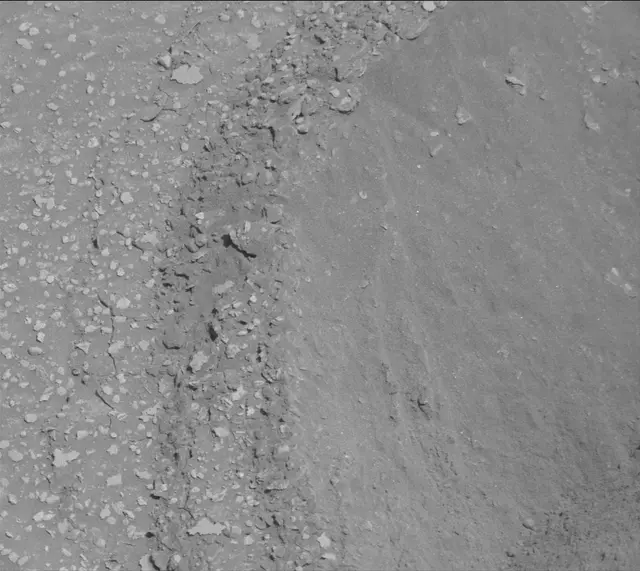Sol 3853: Mast Camera (Mastcam)