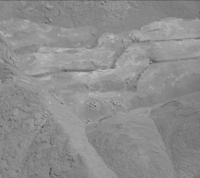 Sol 3853: Mast Camera (Mastcam)