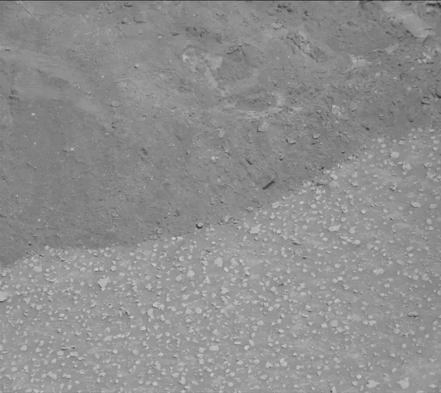 Sol 3853: Mast Camera (Mastcam)