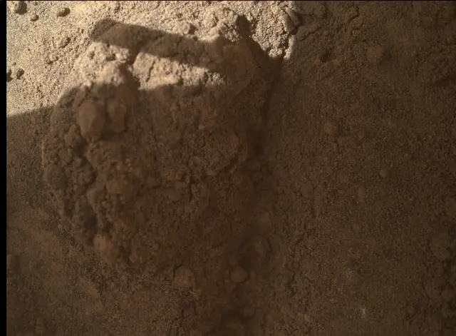 Sol 3853: Mars Hand Lens Imager (MAHLI)