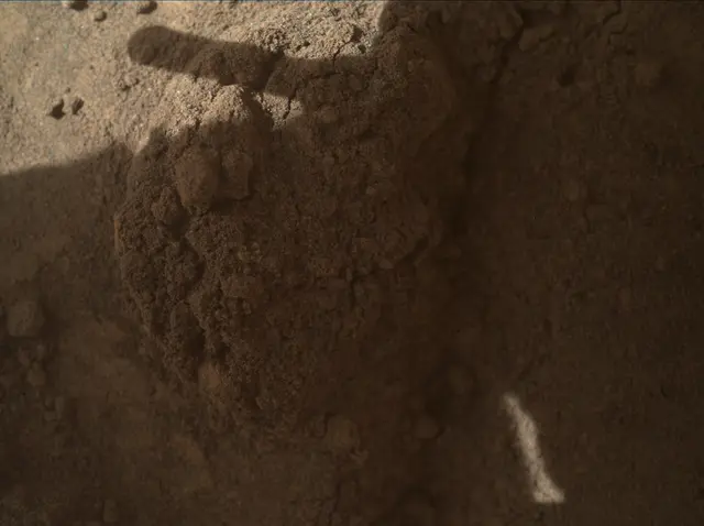 Sol 3853: Mars Hand Lens Imager (MAHLI)
